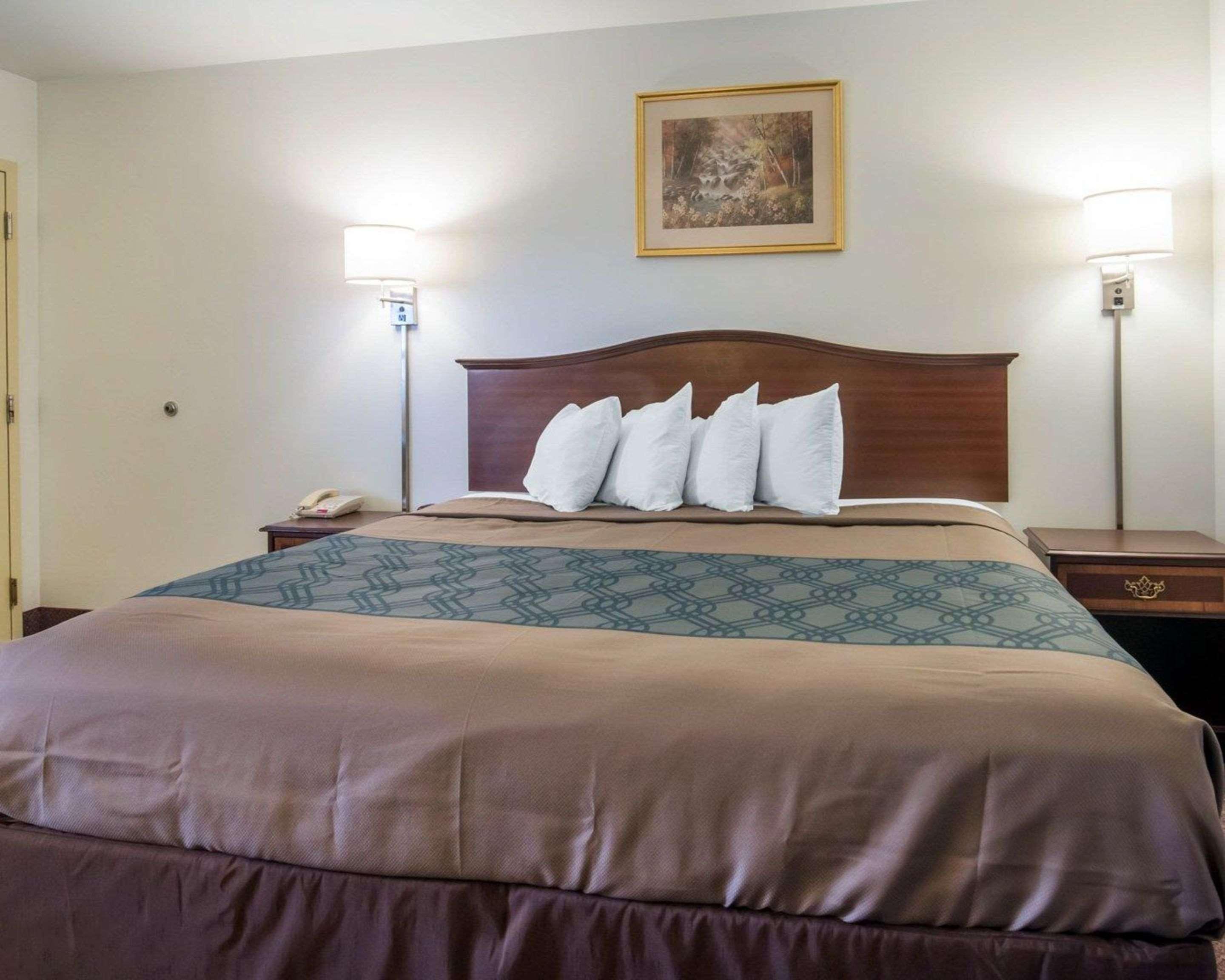 Econo Lodge St Albans Town Saint Albans Ngoại thất bức ảnh